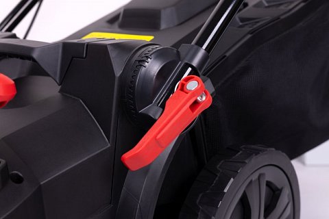 Sekačka na trávu AKU FESTA  Brushless 2x20V, 40cm, 45l  SHARE 20V